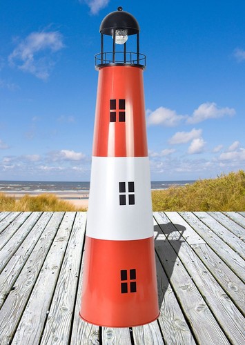Großer leuchtturm aus metall - aus,